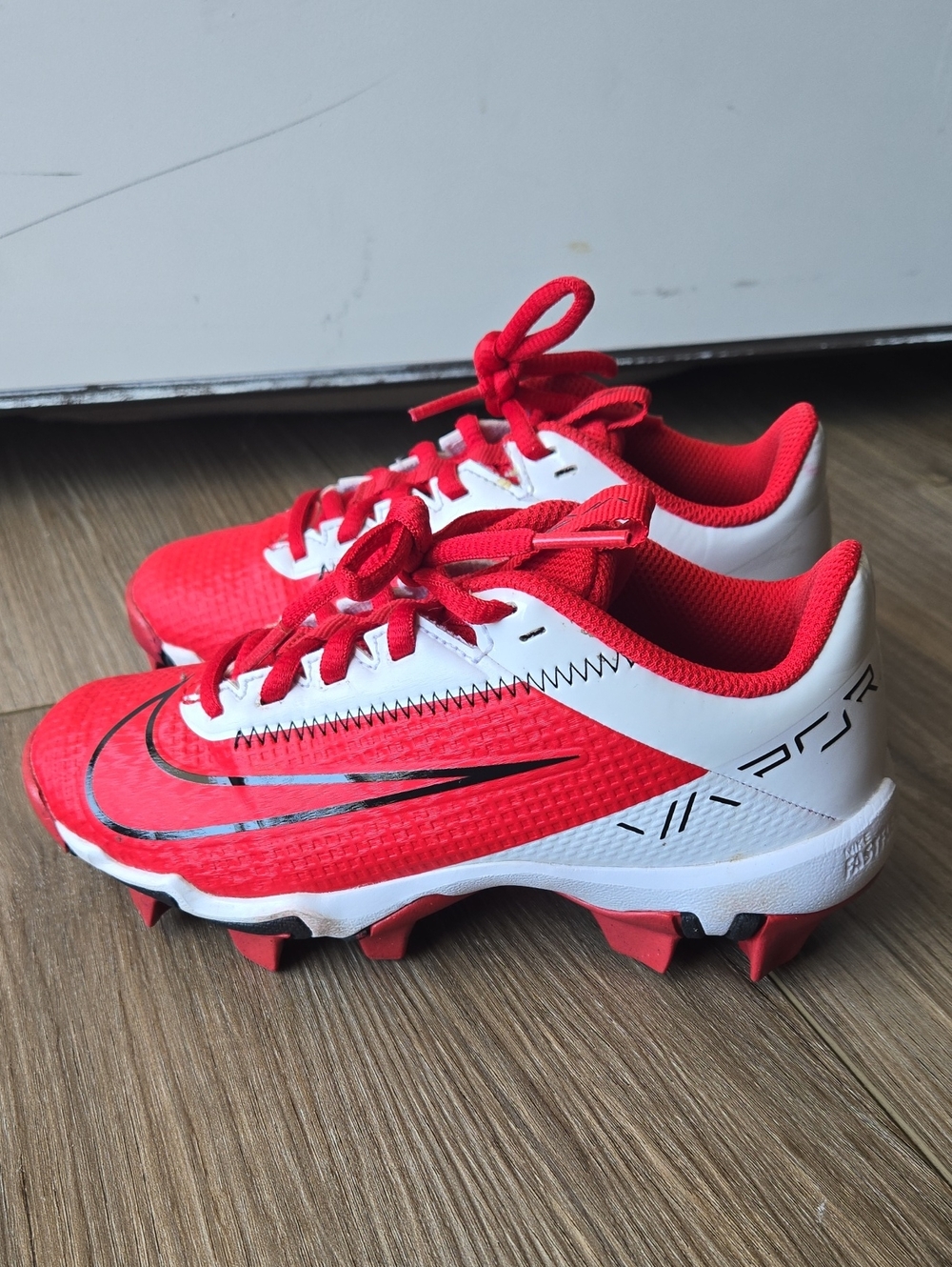 Nike Vapor Edge Shark 2 Football Cleats